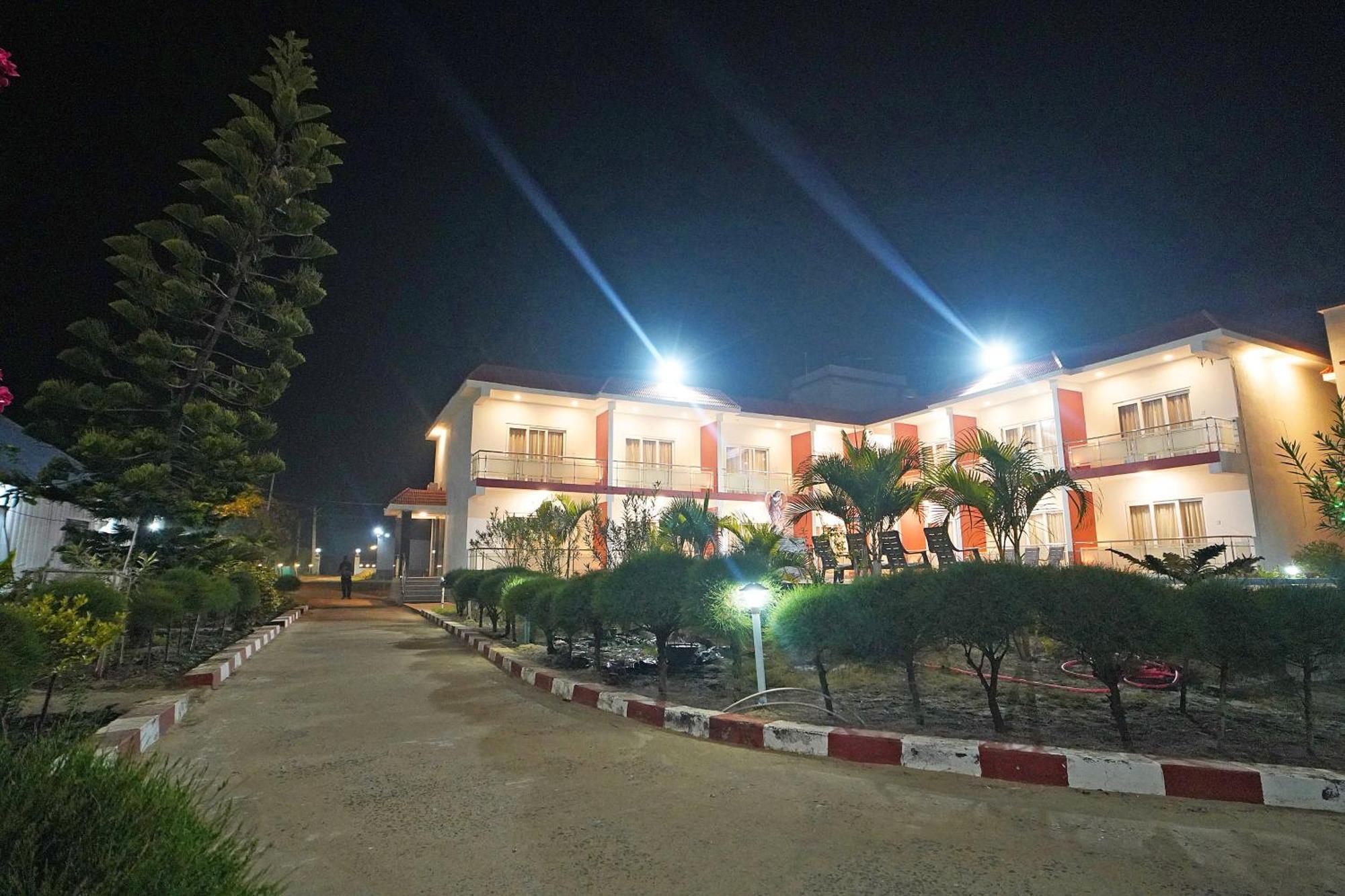 Santiniketan Hotel And Resort !! On Beach Family Resort !! Mandarmani Exterior photo